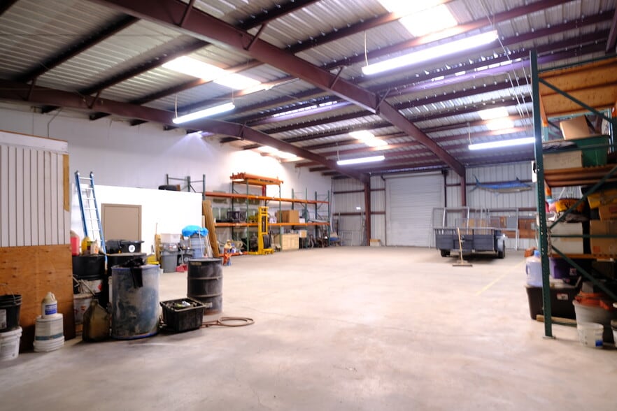 More Photos Of 8266 Sultana Ave, Fontana Warehouse For Sale