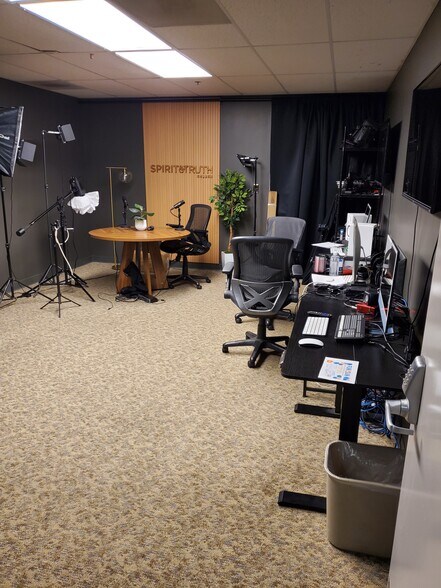 More Photos Of 4700 E Walnut Ave, Orange Religious Facility For Sale