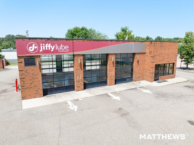 Primary Photo Of 1190 Laburnum Ave, Richmond Auto Repair For Sale
