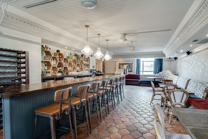 More Photos Of 65 N 7th St, Brooklyn Warehouse For Sale