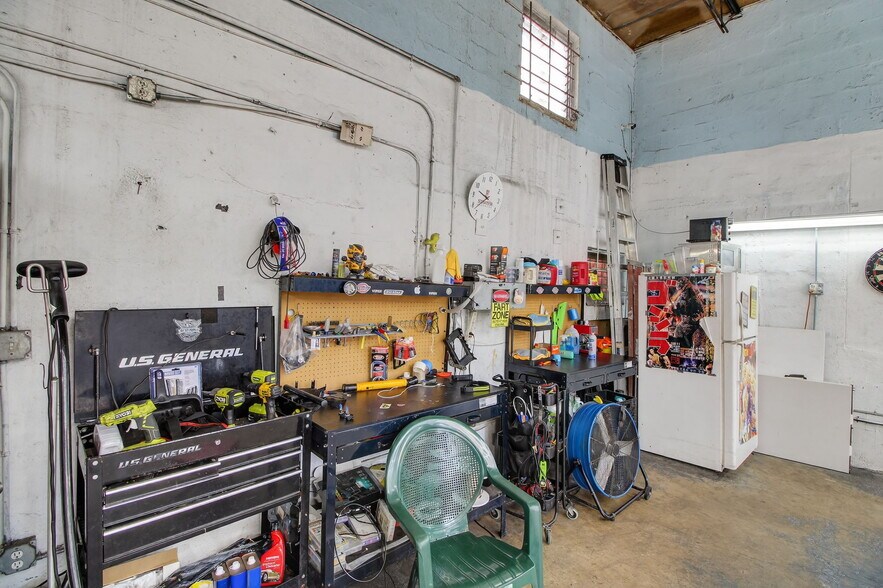 More Photos Of 449 E Okeechobee Rd, Hialeah Warehouse For Sale