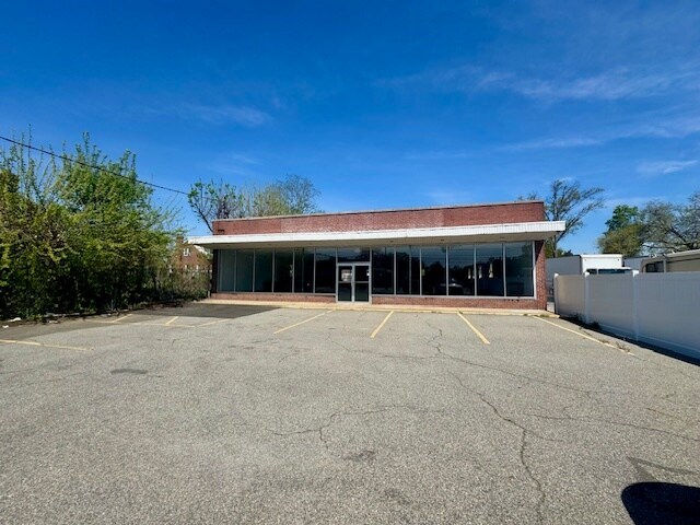 Primary Photo Of 277 Hempstead Ave, West Hempstead Freestanding For Lease
