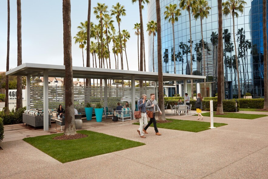 More Photos Of 4660 La Jolla Village Dr, San Diego Office For Lease