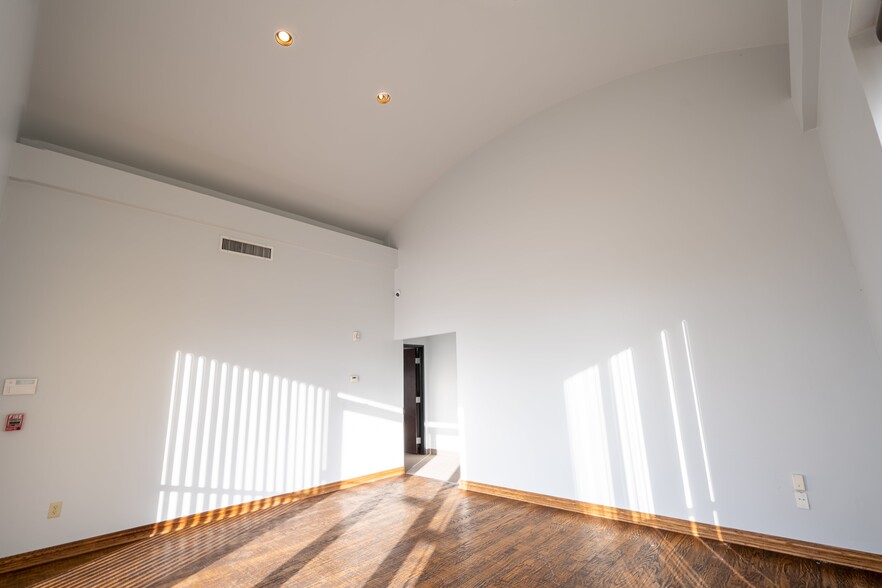 More Photos Of 2225 Avenue J, Arlington Office For Sale