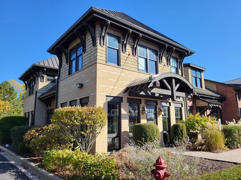 More Photos Of 1232-1280 American Way, Libertyville Medical For Lease