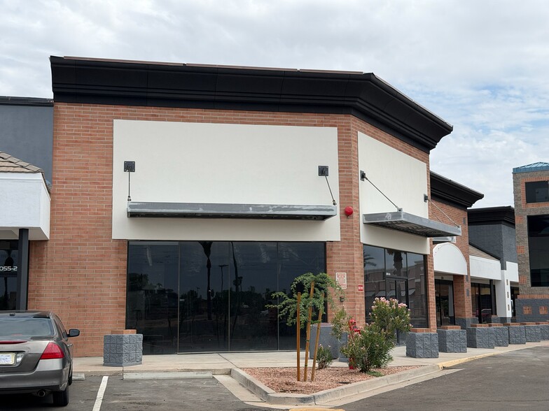 More Photos Of 2055 N Alma School Rd, Chandler Unknown For Lease