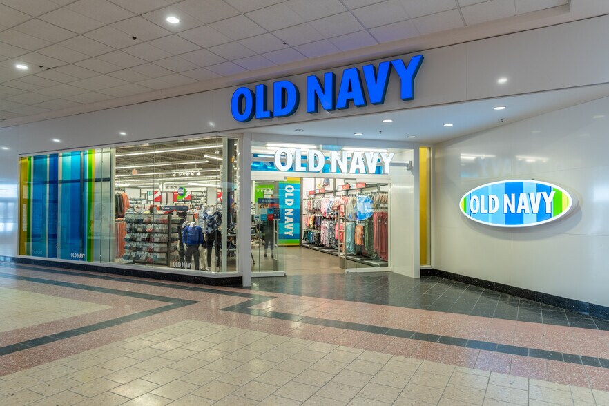 More Photos Of 3701 McKinley Pky, Buffalo General Retail For Sale