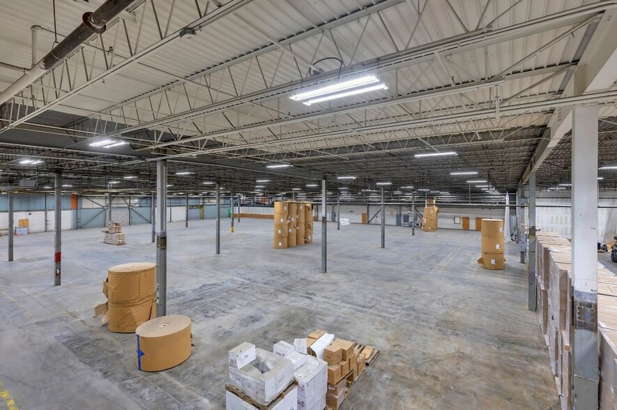 More Photos Of 1001 Ed Rutherford Dr, Greenville Manufacturing For Lease