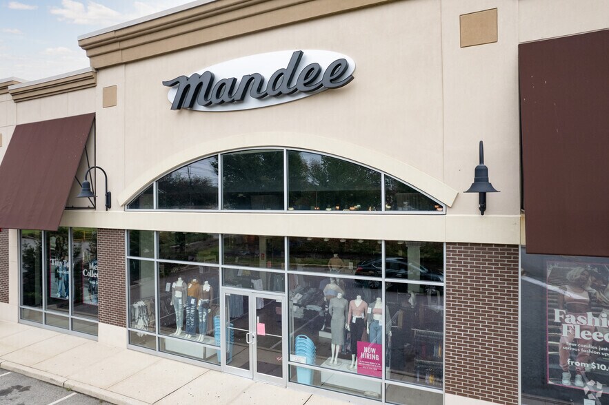 More Photos Of 790 Route 3, Clifton Unknown For Lease