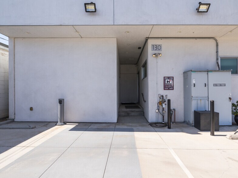 More Photos Of 130 Penn St, El Segundo Loft Creative Space For Sale