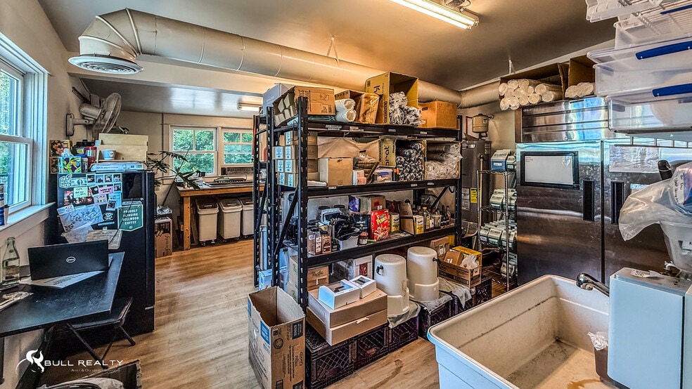 More Photos Of 1336 Glenwood Ave, Atlanta Restaurant For Sale