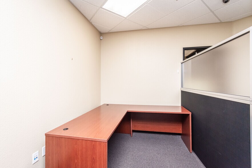 More Photos Of 9401 E Stockton Blvd, Elk Grove Coworking Space