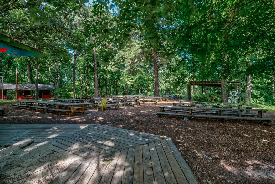 More Photos Of 10 Pythian Dr, Edgewater Lodge Meeting Hall For Sale