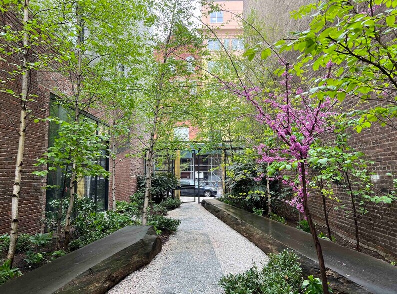 More Photos Of 77 Washington Ave, Brooklyn Loft Creative Space For Lease