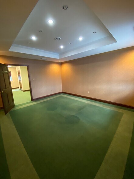 More Photos Of 3757 Library Rd, Pittsburgh Office For Lease