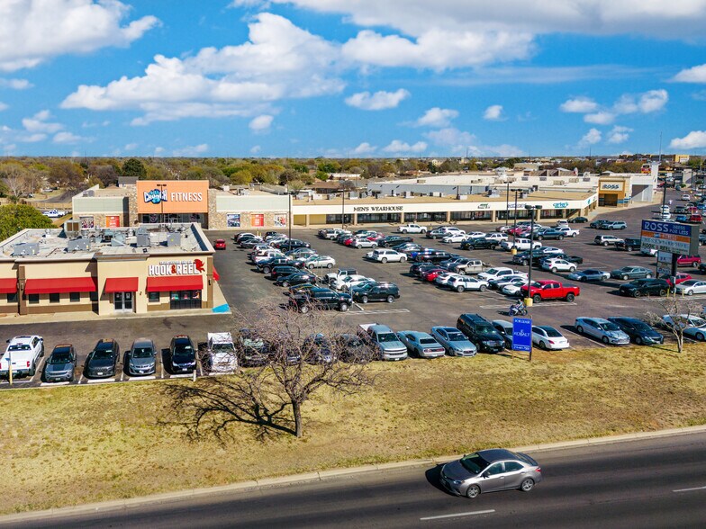 More Photos Of 6205-6253 Slide Rd, Lubbock Unknown For Lease