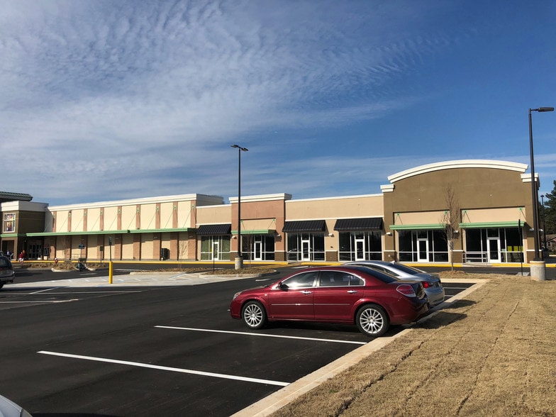 More Photos Of 2934 Point Mallard Pky SE, Decatur Supermarket For Lease