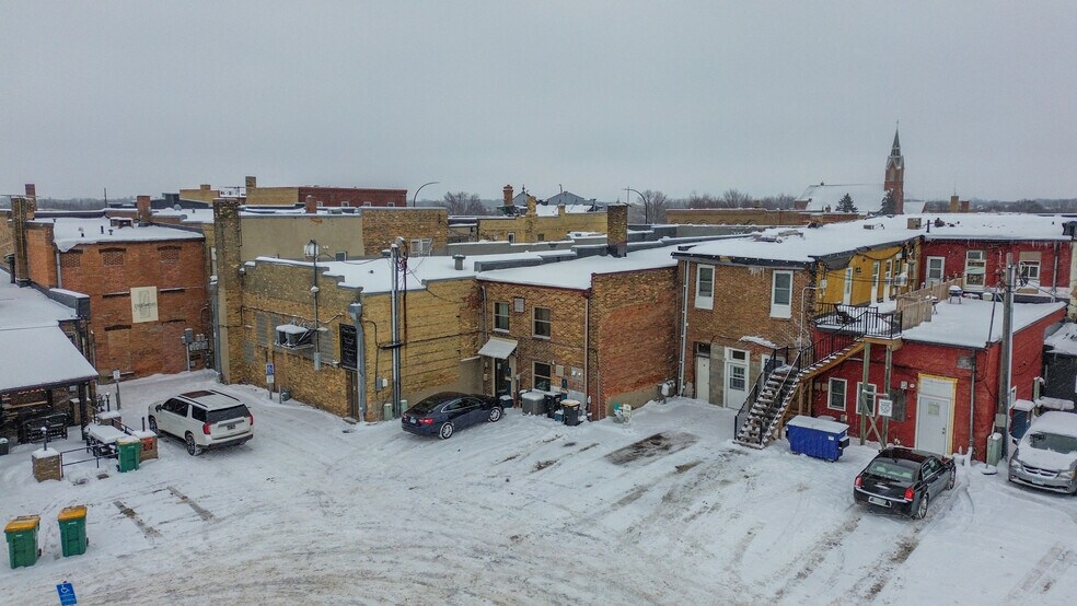 More Photos Of , Sauk Centre General Retail For Sale