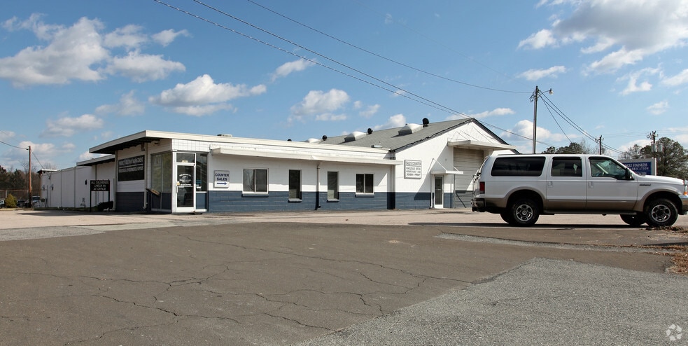 More Photos Of 1705 Highway 70 W, Durham Flex For Sale