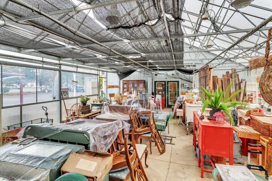 More Photos Of 103 Main St, Somers Freestanding For Sale