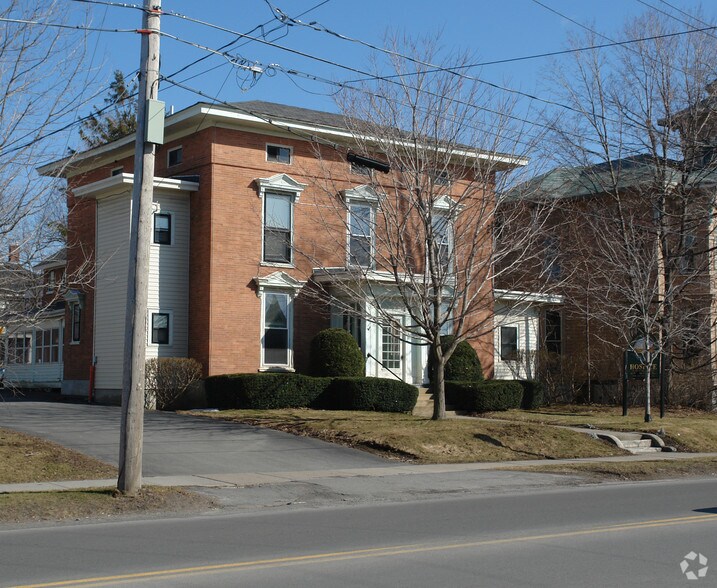More Photos Of 425 Washington St, Watertown Medical For Sale