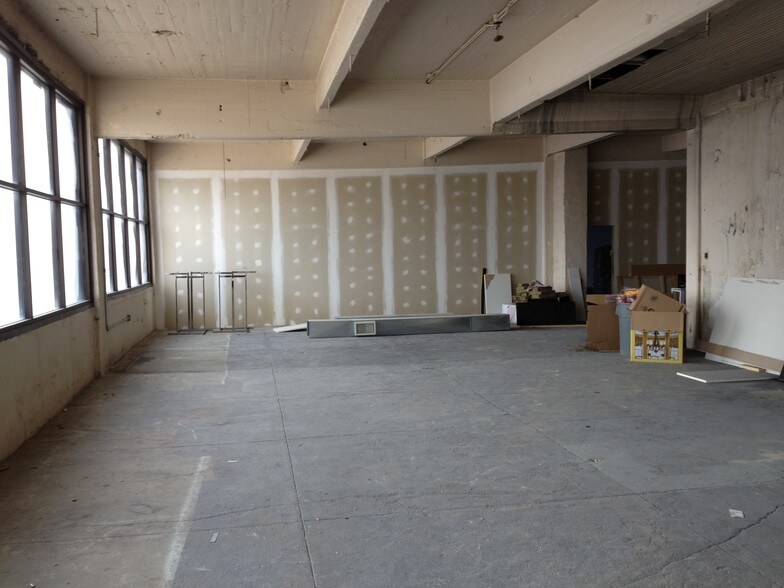 More Photos Of 500-502 N Capitol Ave, Indianapolis Loft Creative Space For Lease
