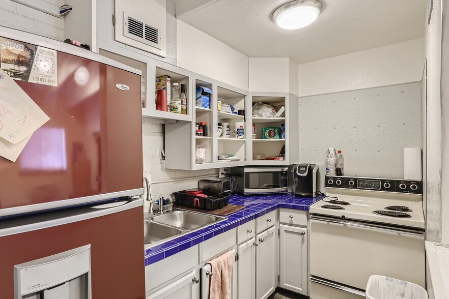 More Photos Of 1525 Valentia St, Denver Hotel For Sale