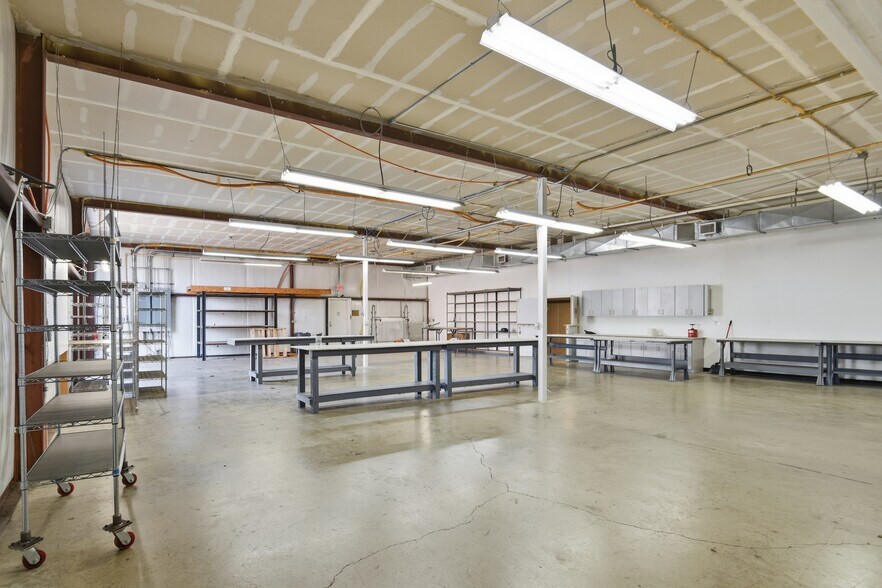 More Photos Of 5427 FM 546, Princeton Warehouse For Lease