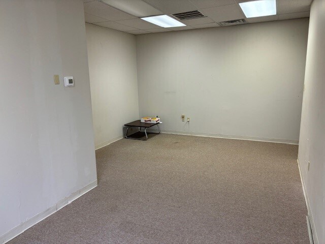 More Photos Of 795 Aquahart Rd, Glen Burnie Office For Sale