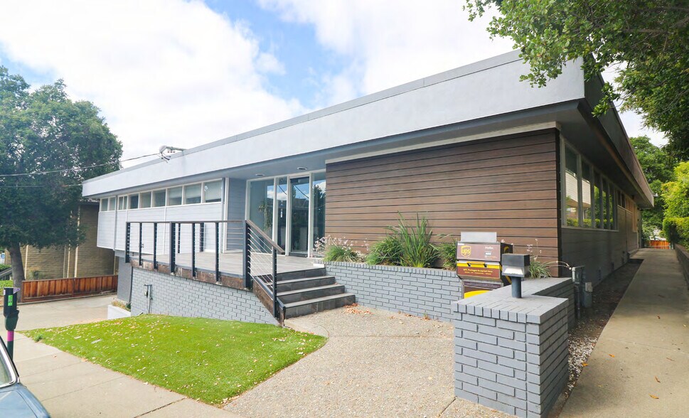 Primary Photo Of 1233 Alpine Rd, Walnut Creek Office For Sale
