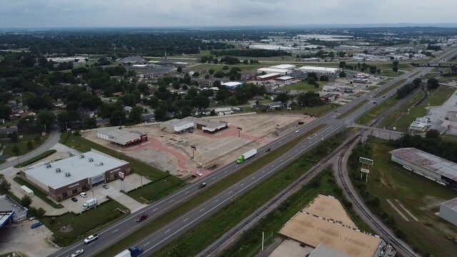 More Photos Of 8200 S US-71 Hwy, Fort Smith Auto Dealership For Sale