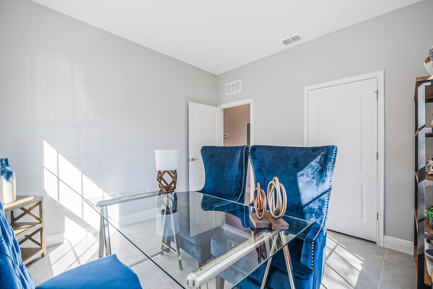 More Photos Of 1746 Coriander Dr, Poinciana Multifamily For Sale