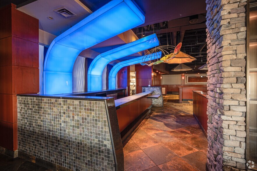 More Photos Of 11275 W Broad St, Glen Allen Unknown For Lease