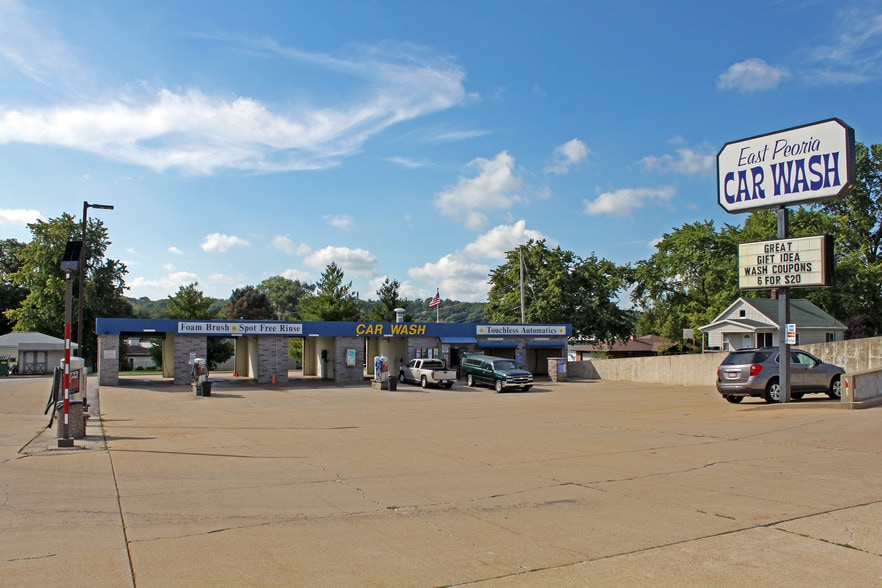 More Photos Of 1986 E Washington St, East Peoria Carwash For Sale