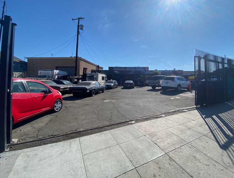 More Photos Of , Los Angeles Unknown For Sale