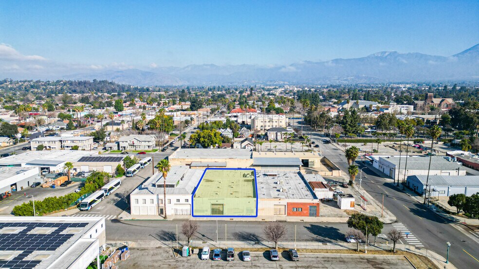 More Photos Of 237 W Commercial St, Pomona Unknown For Lease
