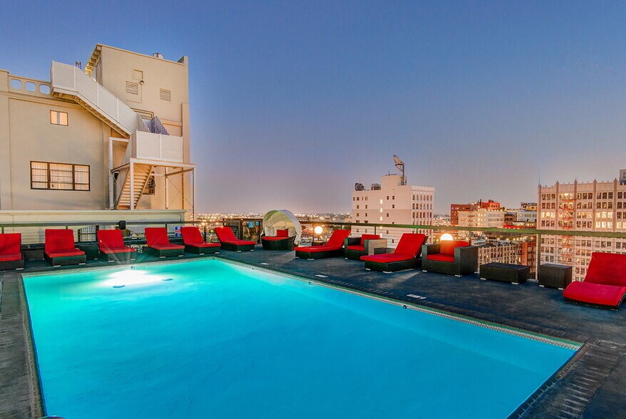 More Photos Of 610 S Main St, Los Angeles Apartments For Lease