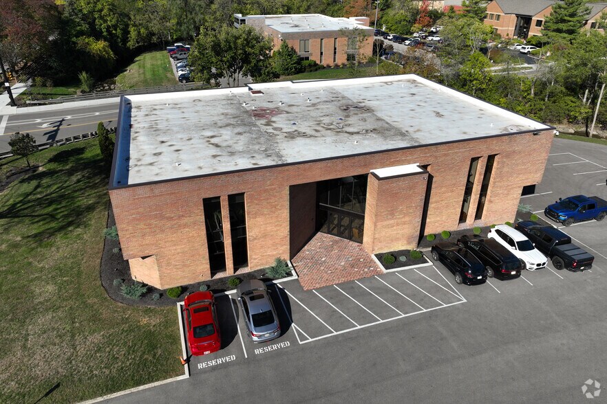 More Photos Of 220 W Bridge St, Dublin Office For Lease