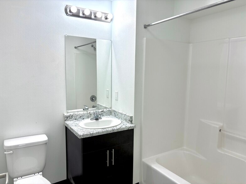 More Photos Of 5811 SE Boise St, Portland Apartments For Sale