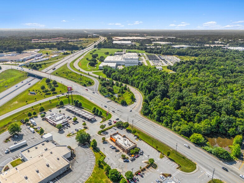 More Photos Of 208 Harrison Bridge Rd, Simpsonville Fast Food For Sale