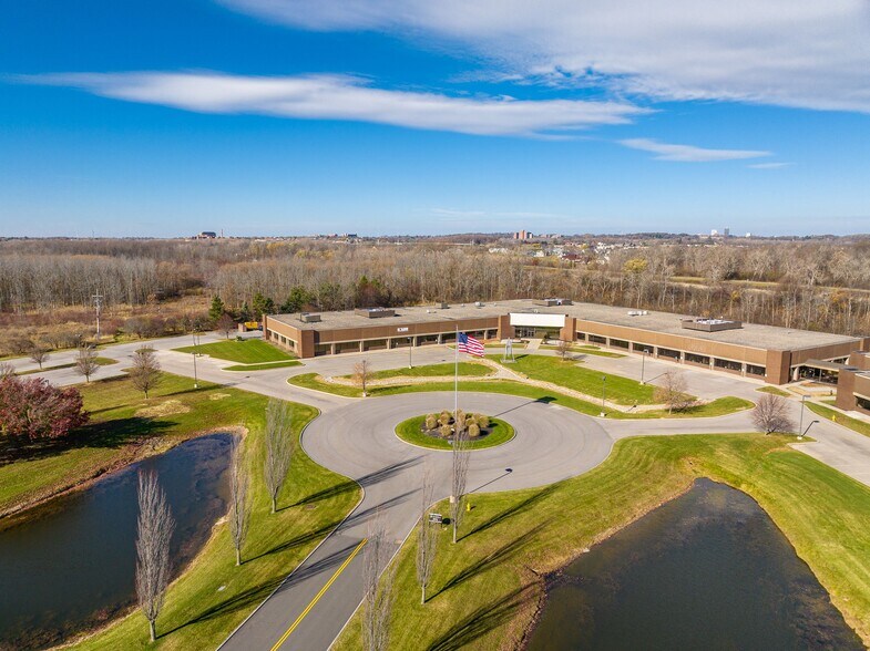 More Photos Of 500 Canal View Blvd, Rochester Unknown For Lease