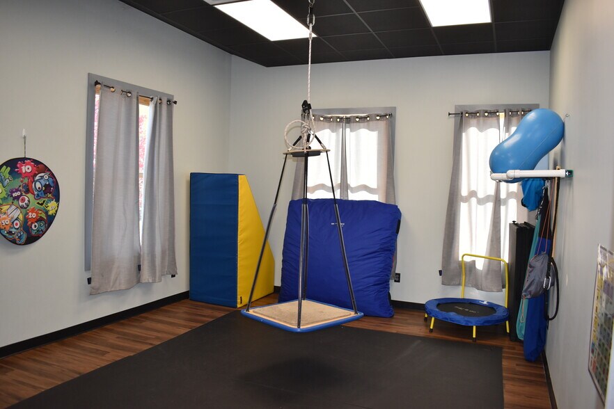 More Photos Of 520 Lew Dewitt Blvd, Waynesboro Medical For Lease