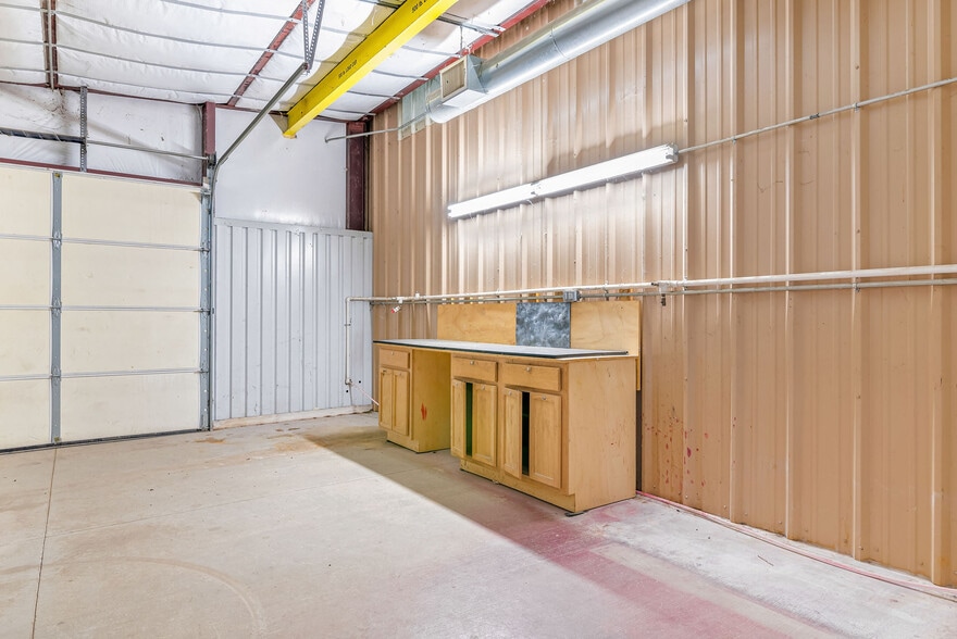 More Photos Of 2753 SH 322 Hwy, Longview Office Residential For Lease