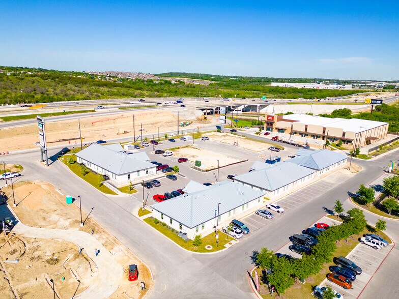 More Photos Of 7323 N Loop 1604 E, San Antonio Unknown For Lease