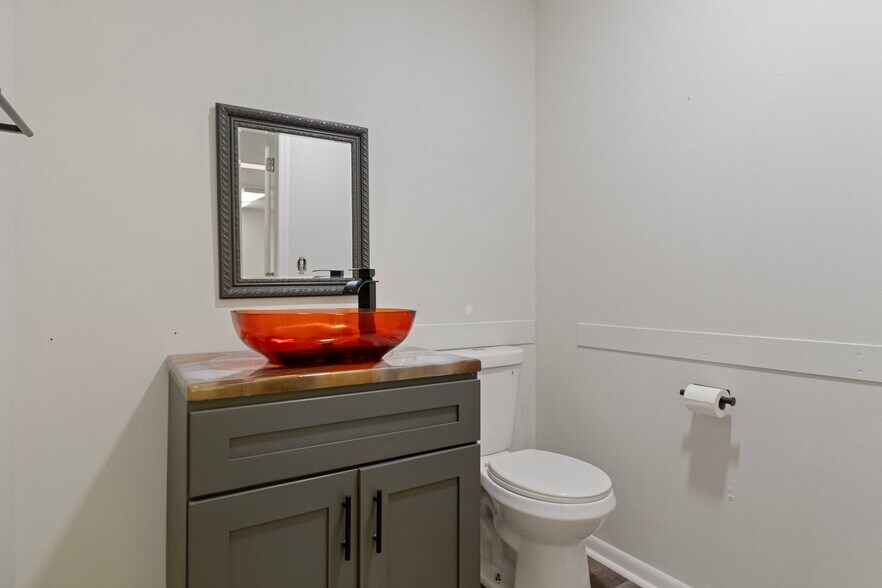 More Photos Of 377 Highway 40 W, Inglis Flex For Sale