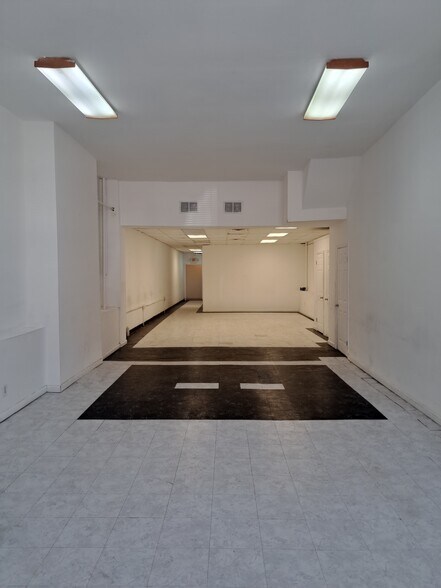 More Photos Of 127 Perry St, Trenton General Retail For Sale