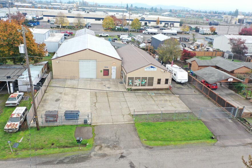 More Photos Of 30046 Federal Ln, Eugene Warehouse For Sale