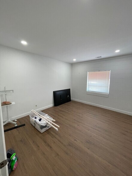 More Photos Of 1901 Waters Ave, Savannah Religious Facility For Lease