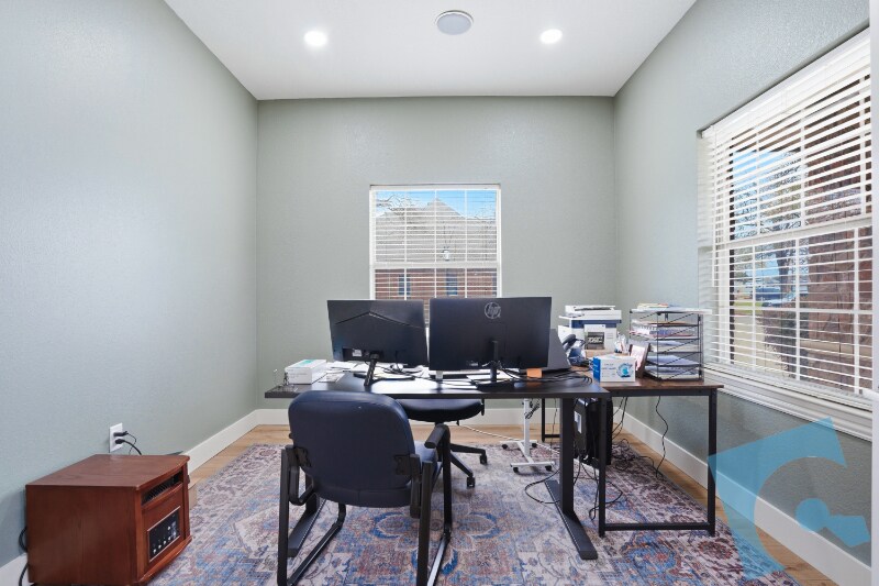 More Photos Of 7956 Davis Blvd, North Richland Hills Medical For Sale