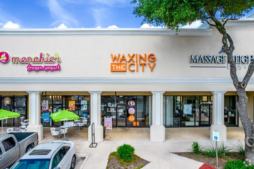 More Photos Of 999 E Basse Rd, San Antonio Unknown For Lease